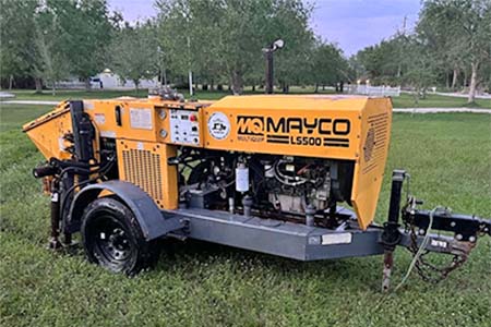 2006 Mayco LS500 Concrete Trailer Pump 